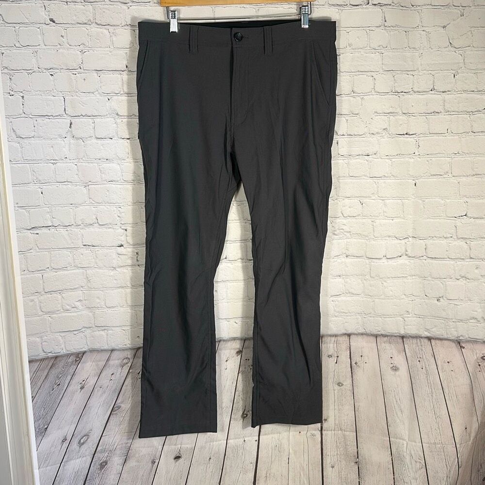 Prana Mens Gray Slim Fit Breathe Nylon Pants size 36x30 Style M41213004